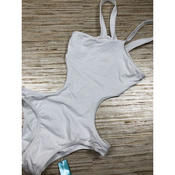 3494 Melissa Odobash Ibiza Cut-Out One Piece swimsuit WHITE Size 2 $230 - Picture 1 of 2